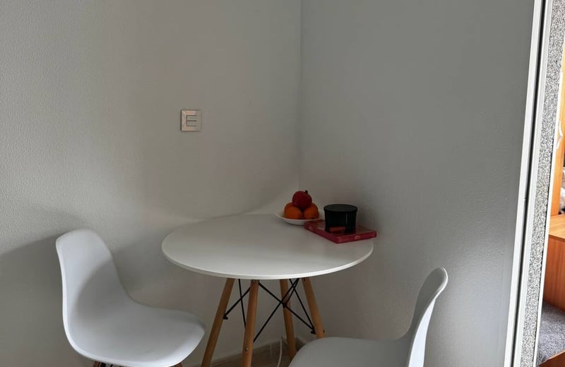 Аренда уютной студии с балконом, Торревьеха, Испания